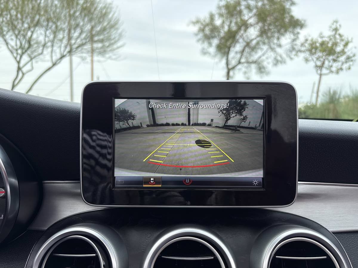 Used 2018 Mercedes-Benz C 300 Cabriolet image 24