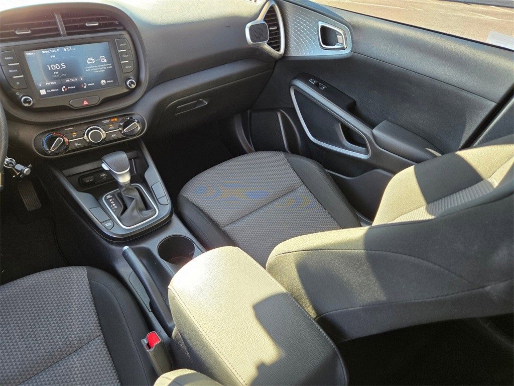 Used 2024 Kia Soul LX w/ Option Group 015 image 15