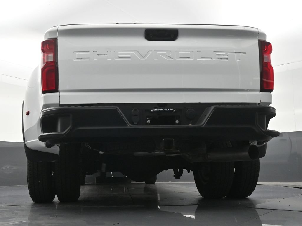 Used 2025 Chevrolet Silverado 3500 W/T AWD/4WD image 26
