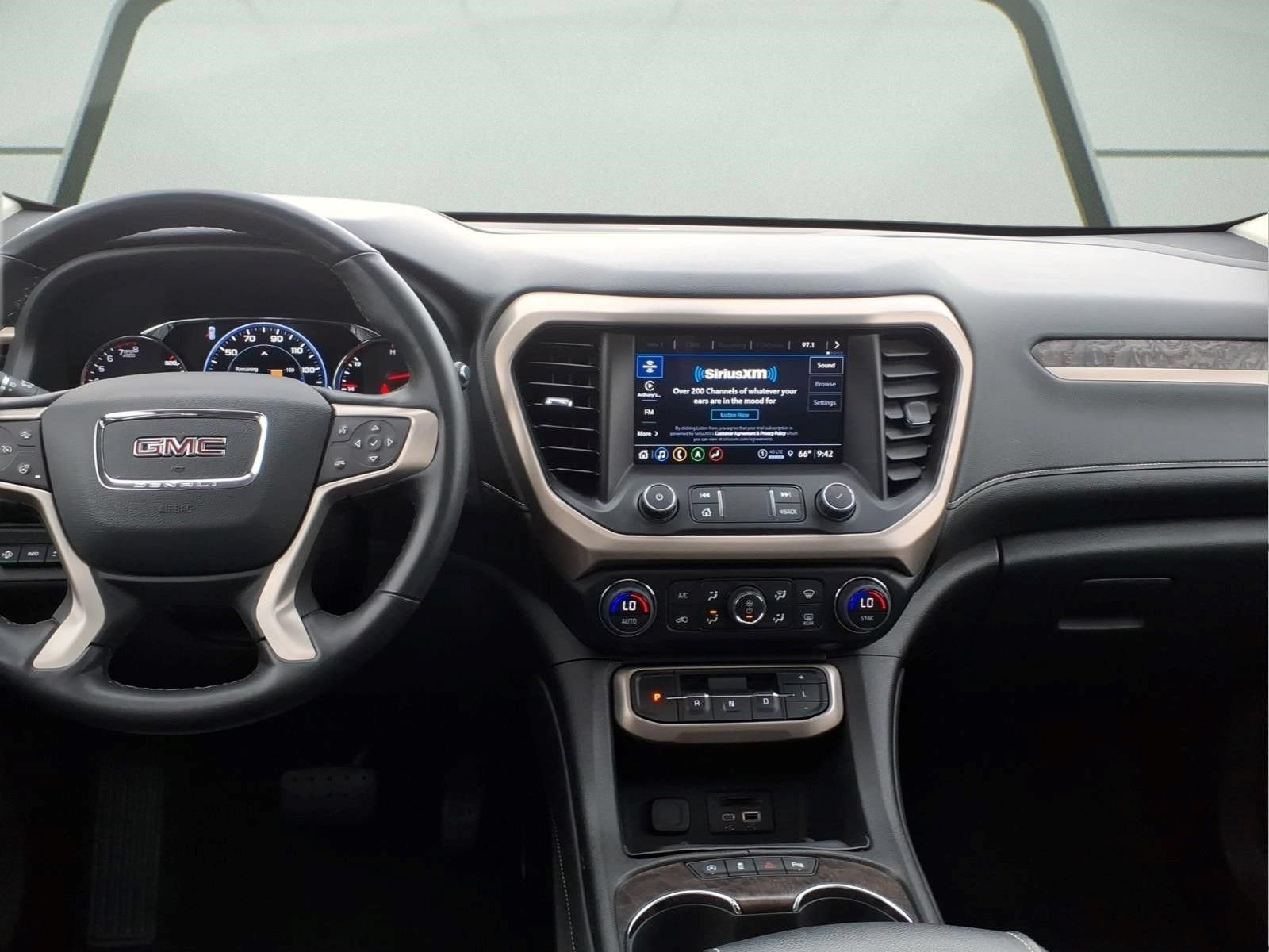 Used 2023 GMC Acadia Denali w/ Black Diamond Edition AWD/4WD image 11