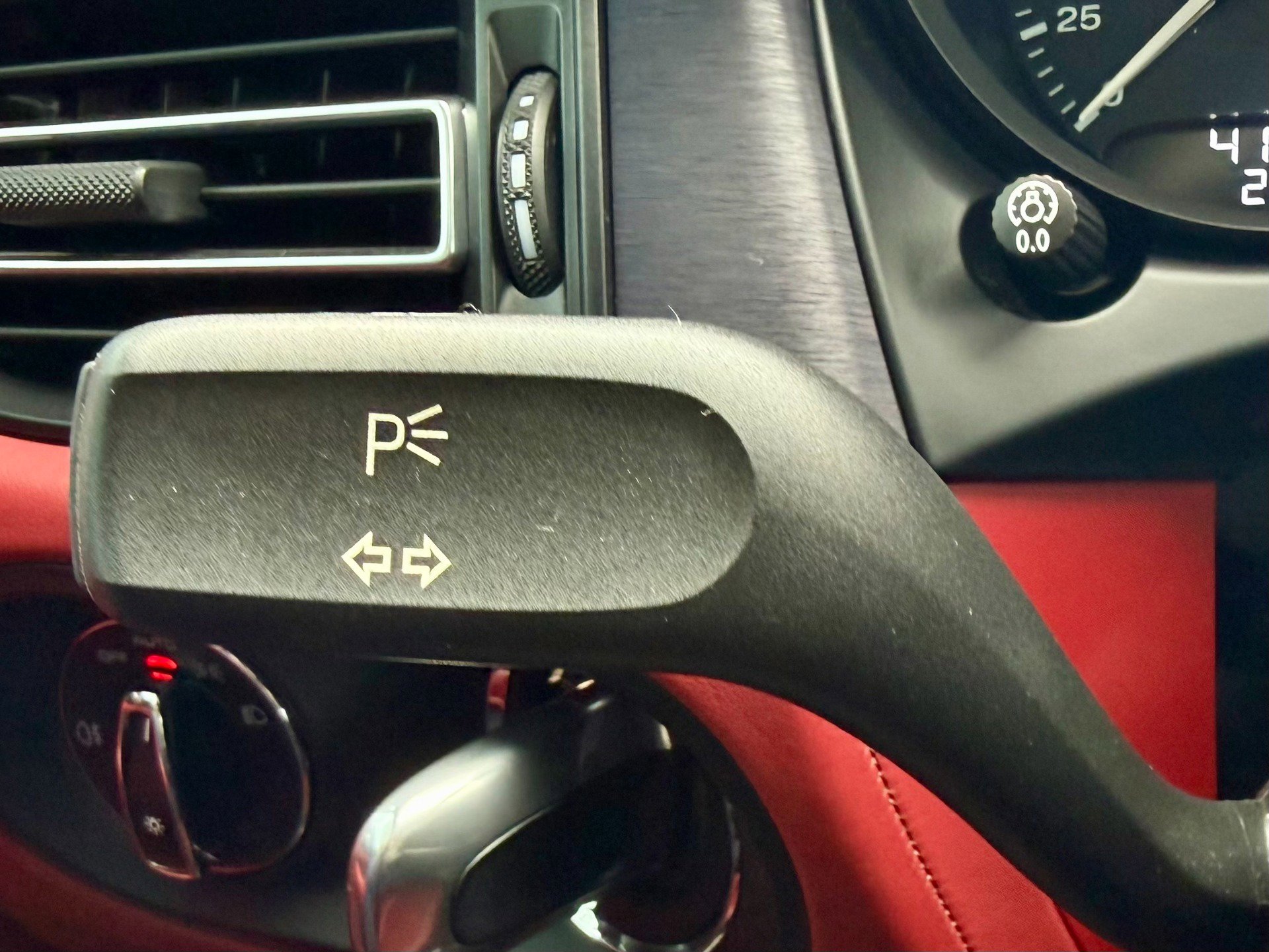 Used 2023 Porsche Macan GTS image 48