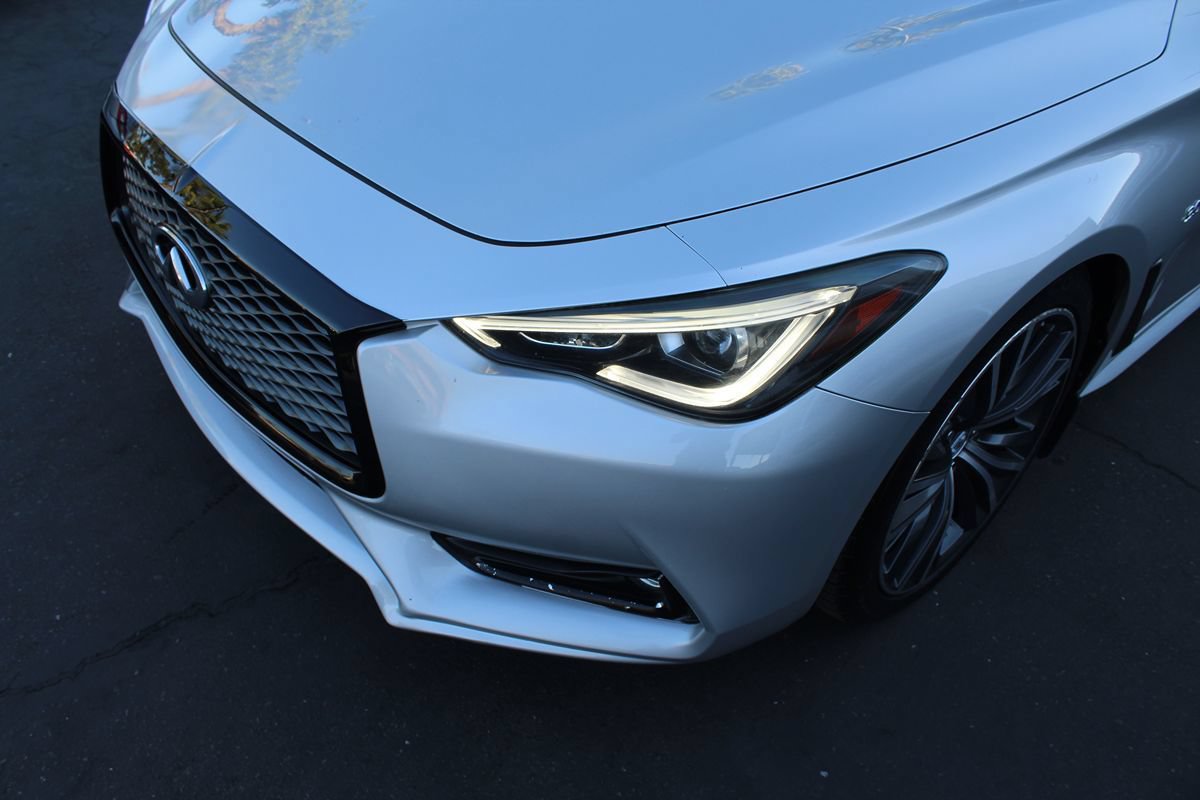 Used 2017 INFINITI Q60 3.0t w/ Premium Plus Package 3.0T RWD image 10