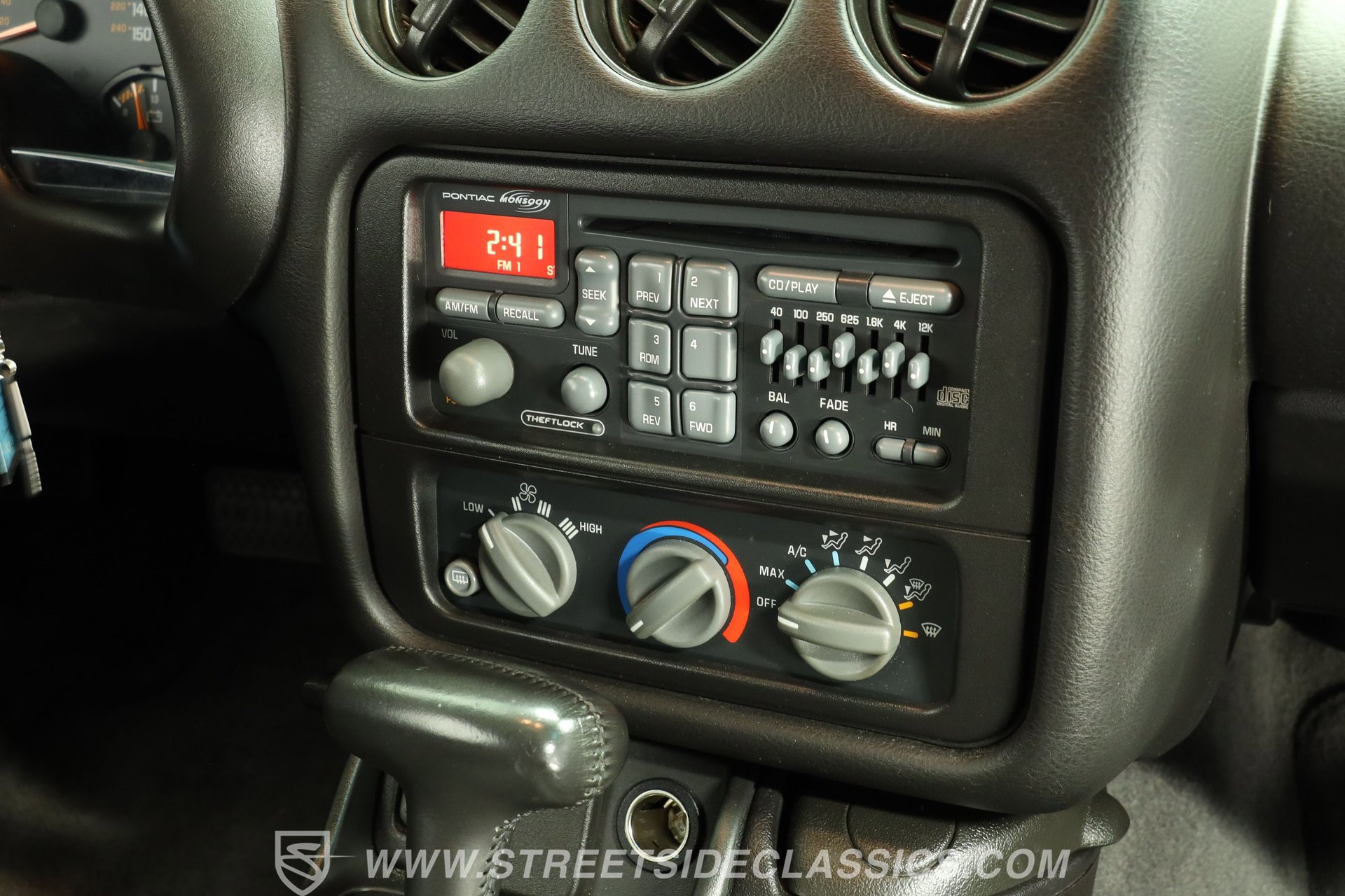 Used 2002 Pontiac Firebird Trans Am RWD image 39
