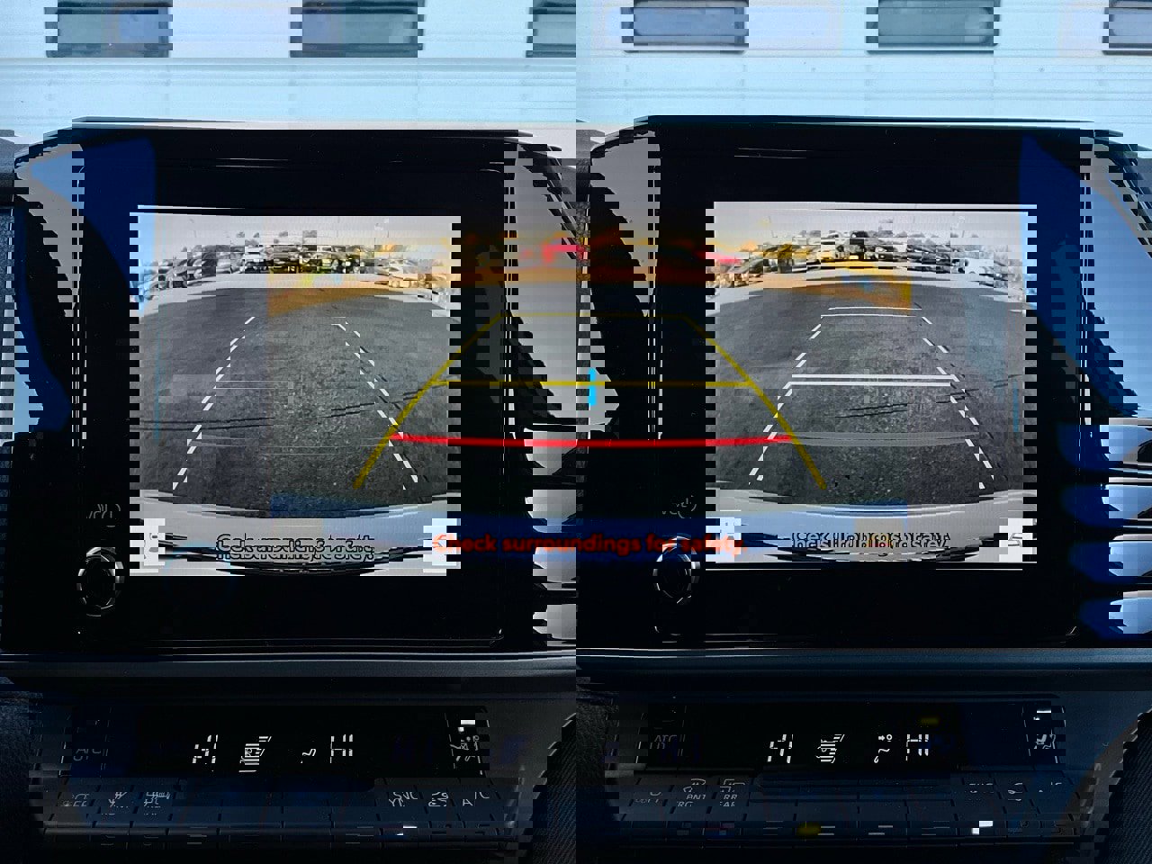 Used 2025 Toyota Camry LE image 29