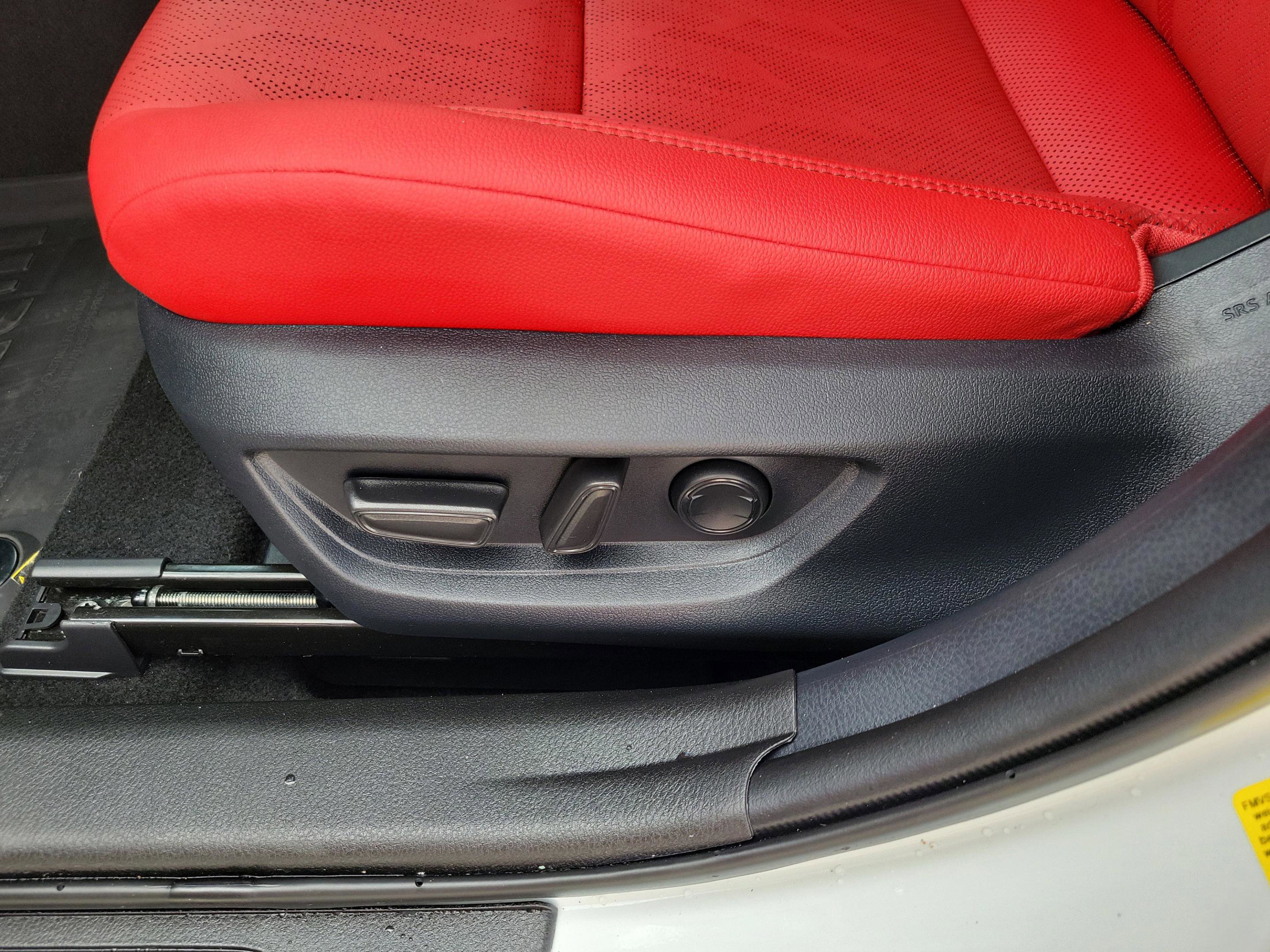 Used 2025 Toyota Camry XSE w/ Premium Plus Package image 10