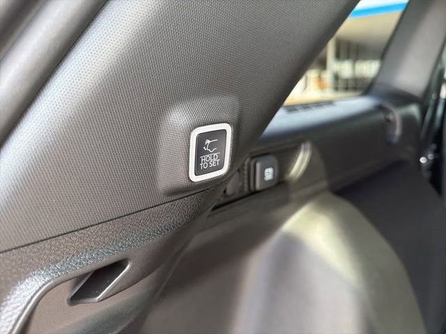 New 2025 Jeep Grand Cherokee Altitude RWD image 22