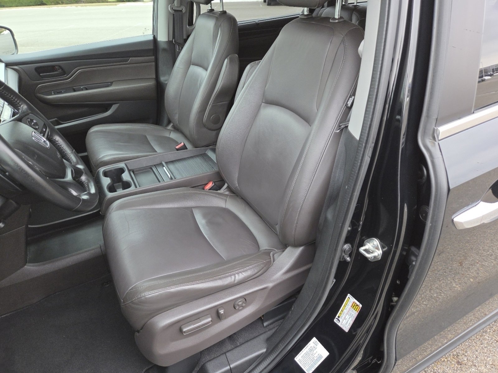 Used 2018 Honda Odyssey EX-L image 23