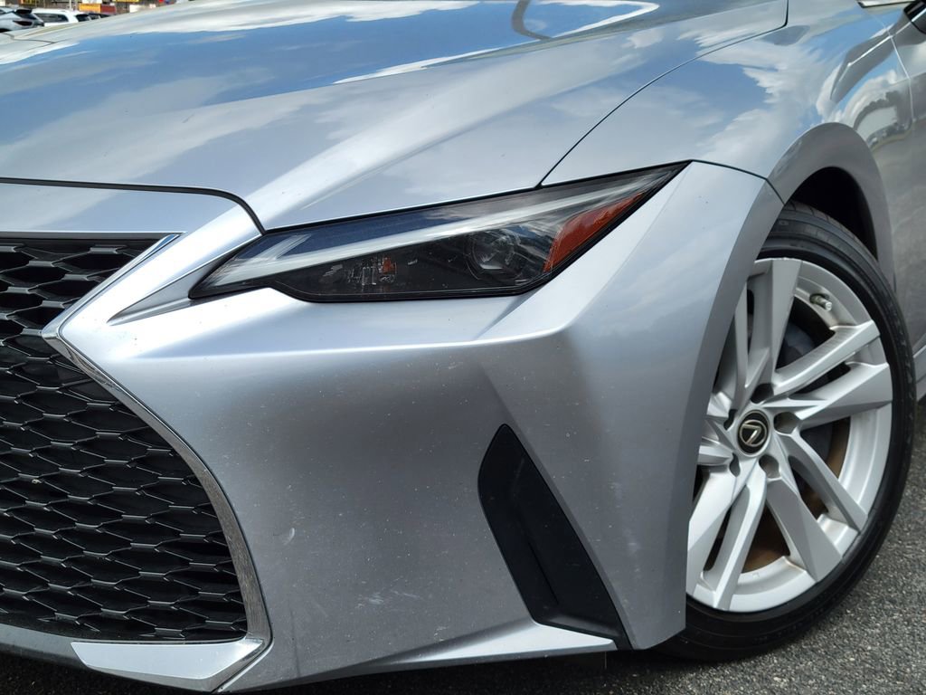 Used 2021 Lexus IS 300 300 w/ Accessory Package image 10