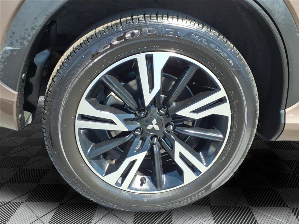 Used 2024 Mitsubishi Eclipse Cross SEL AWD/4WD image 31