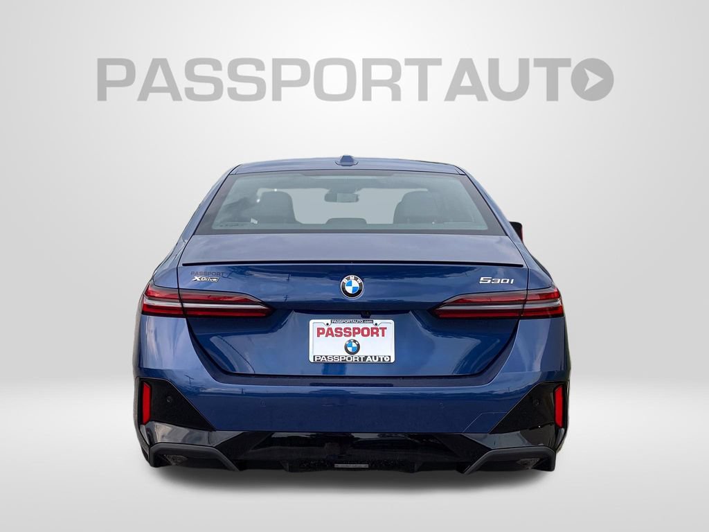 New 2027 BMW 530i xDrive w/ M Sport Package AWD/4WD image 5