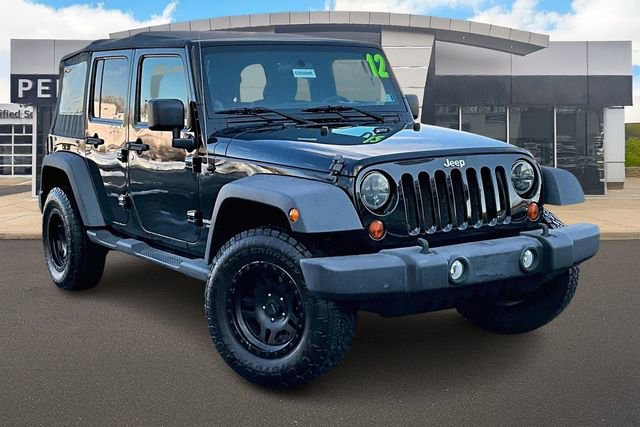 Used 2012 Jeep Wrangler Unlimited Rubicon w/ Connectivity Group image 10