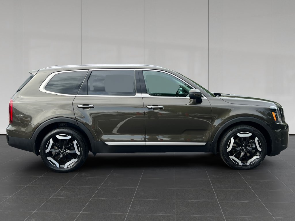 Used 2024 Kia Telluride S w/ S Sunroof Package AWD/4WD image 6
