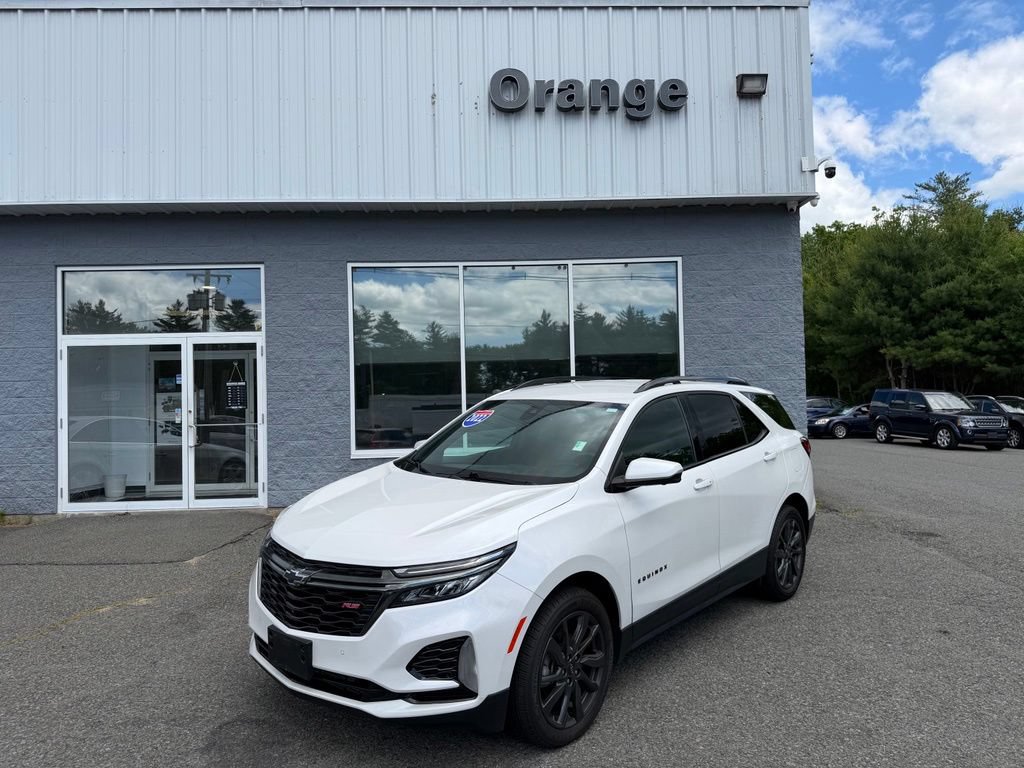 Used 2022 Chevrolet Equinox RS w/ RS Leather Package AWD/4WD image 1