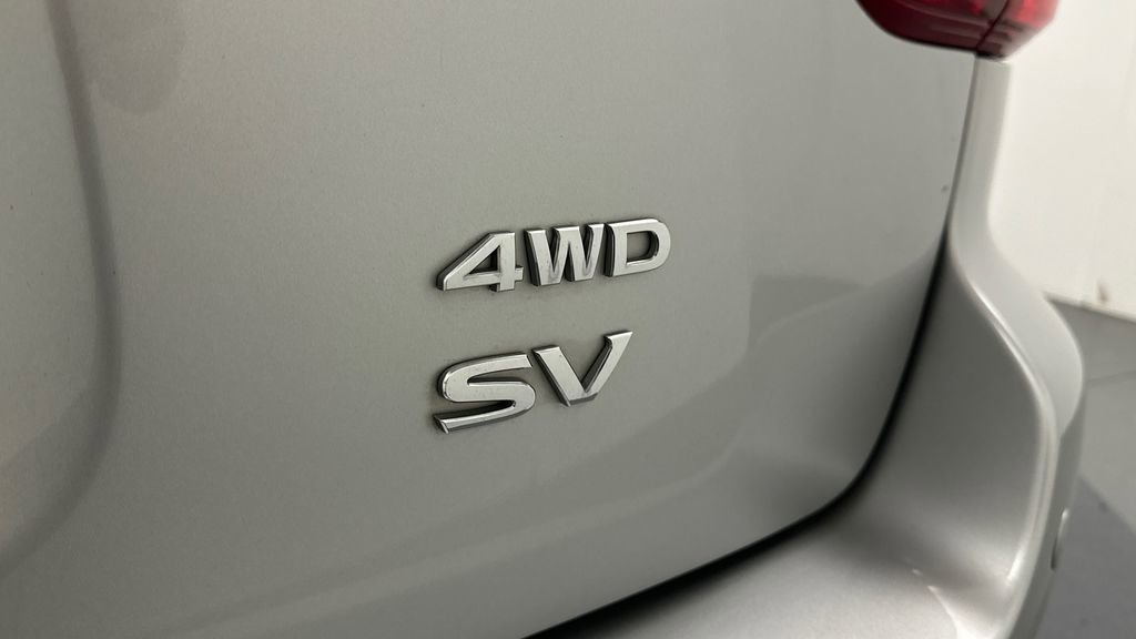 Used 2019 Nissan Pathfinder SV w/ SV Tech Package AWD/4WD image 18