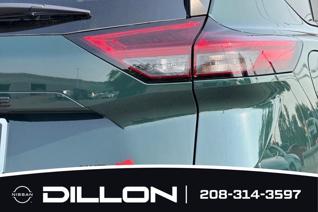 New 2026 Nissan Rogue SV AWD/4WD image 28