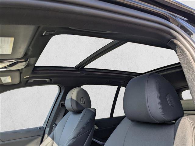 Used 2021 BMW X5 sDrive40i image 17