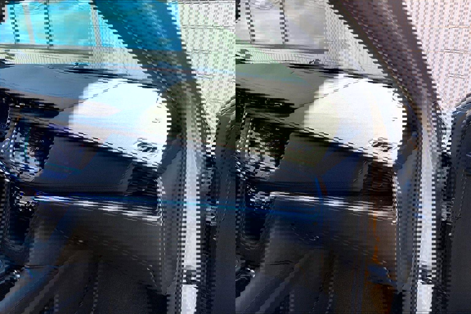 Used 2023 Cadillac XT5 Premium Luxury w/ Technology Package image 16