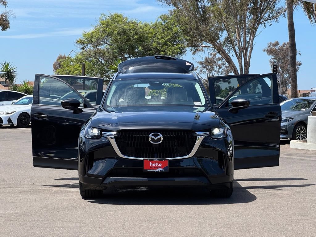 Certified 2025 MAZDA CX-90 Plug-In Hybrid w/ Preferred AWD/4WD image 29