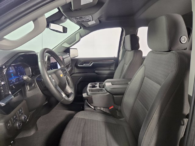 Used 2023 Chevrolet Silverado 1500 LT AWD/4WD image 13