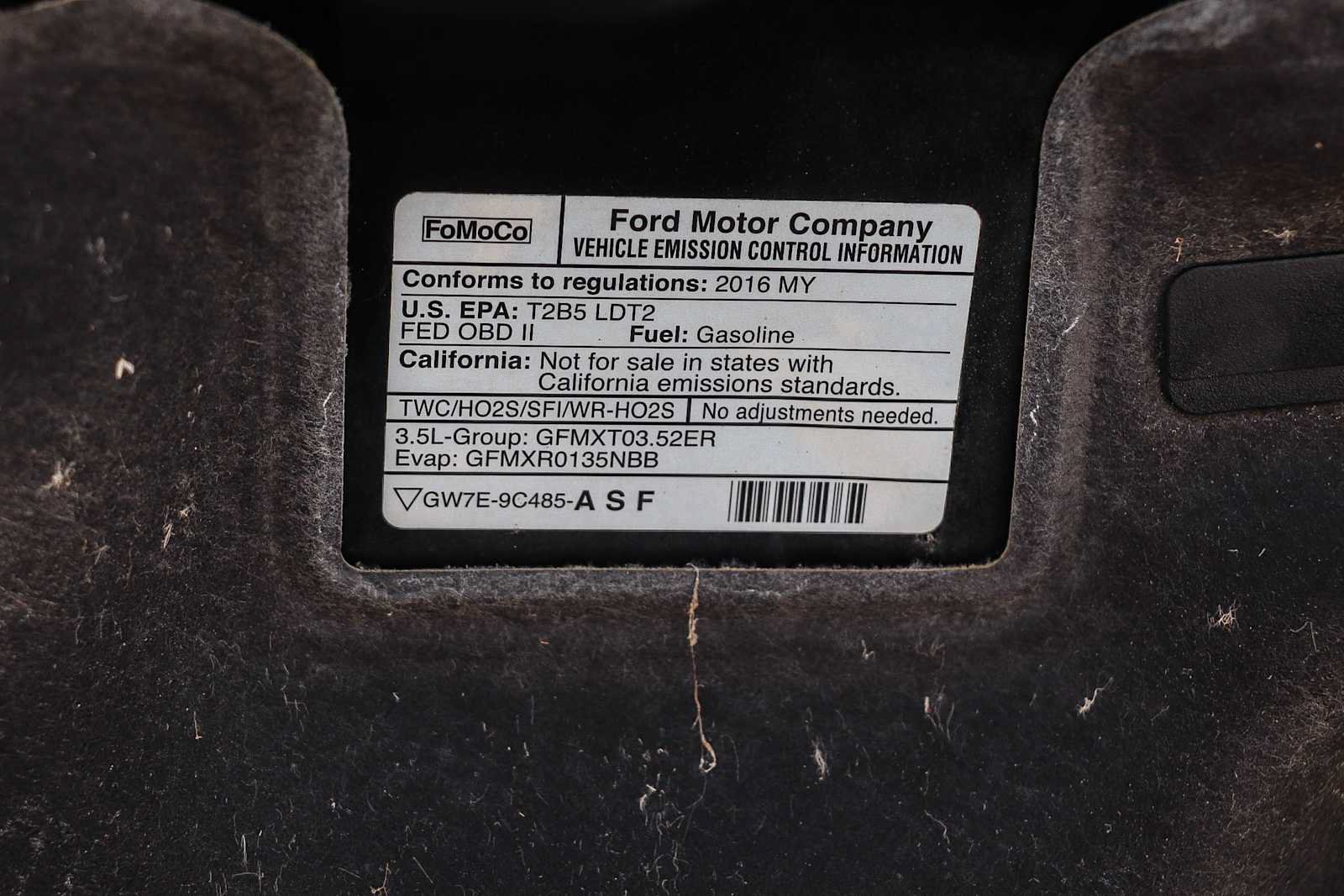 Used 2016 Ford Edge Titanium w/ Class II Trailer Tow Package AWD/4WD image 26