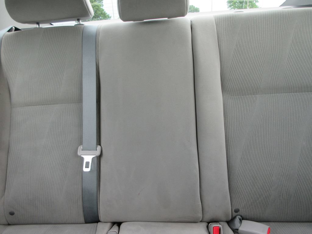 Used 2012 Toyota Corolla LE FWD image 19