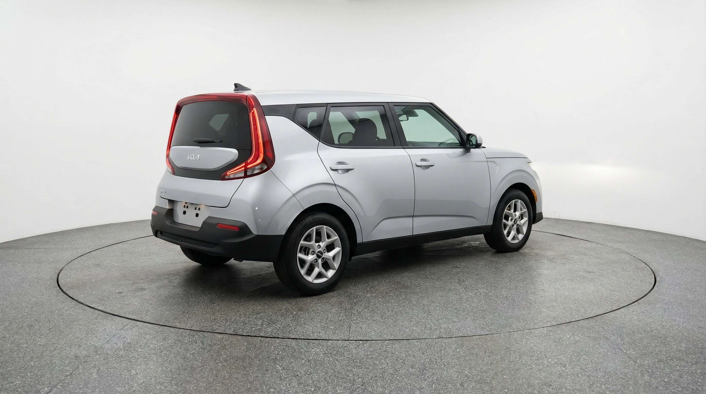 Used 2025 Kia Soul LX w/ LX Technology Package image 9