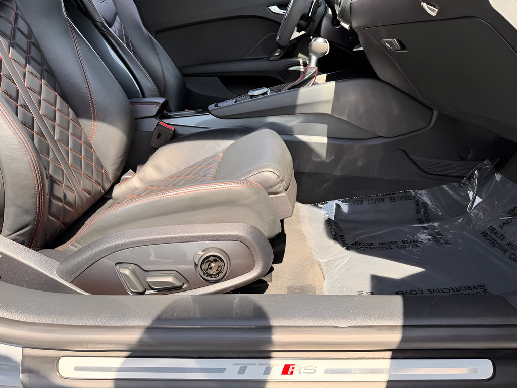 Used 2018 Audi TT RS w/ Technology Package AWD/4WD image 31