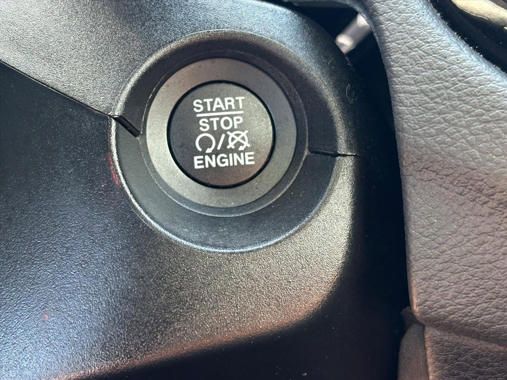 Used 2021 Jeep Compass Limited image 9