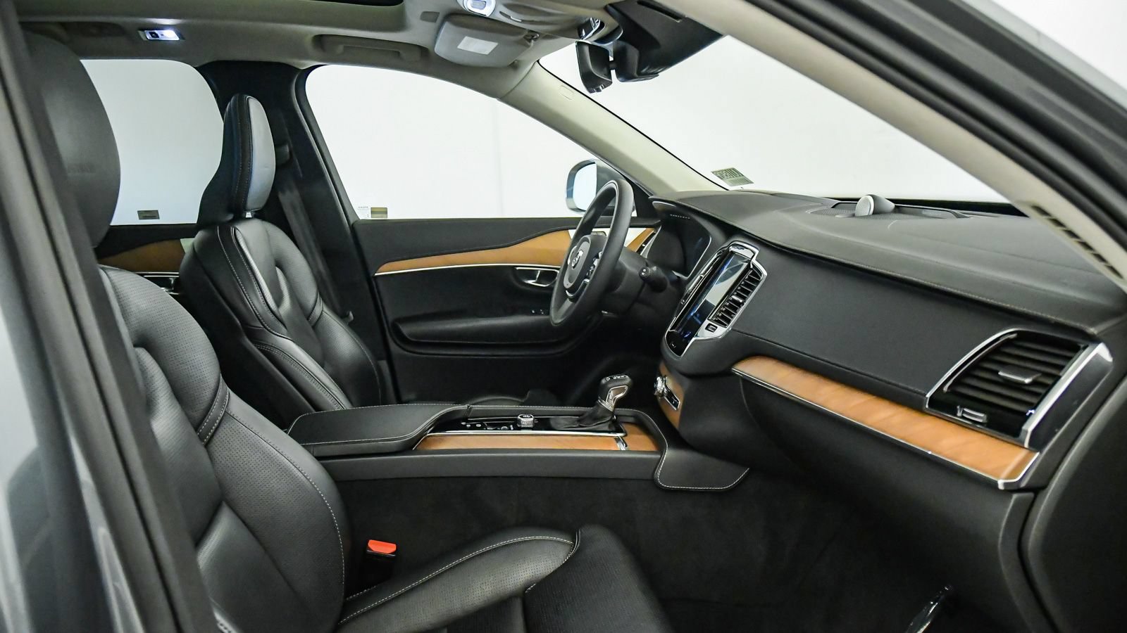 Used 2019 Volvo XC90 T6 Inscription w/ Luxury Package AWD/4WD image 17