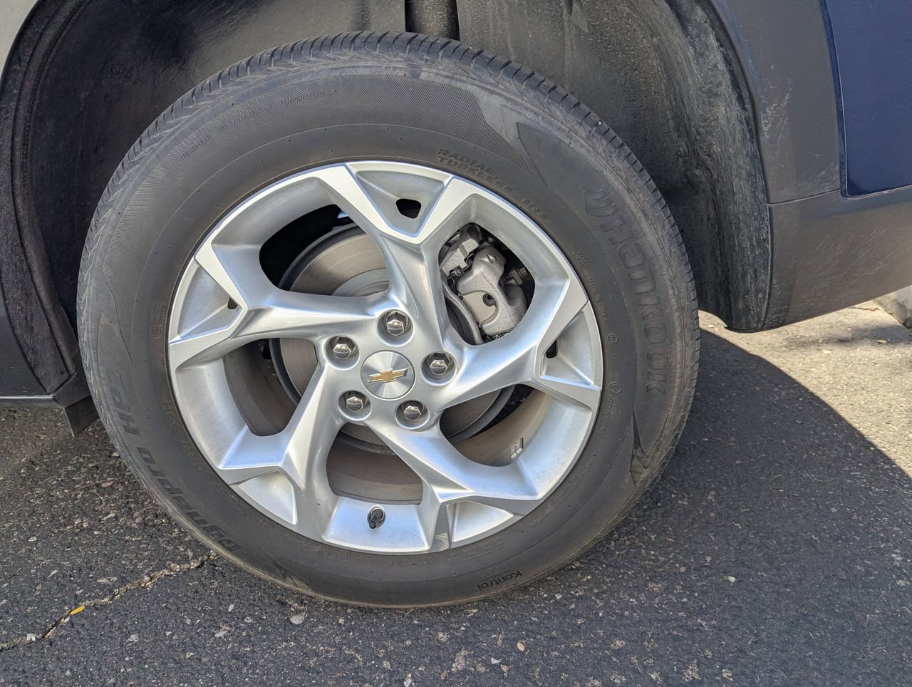 Used 2024 Chevrolet Trax LS w/ LS Convenience Package FWD image 7