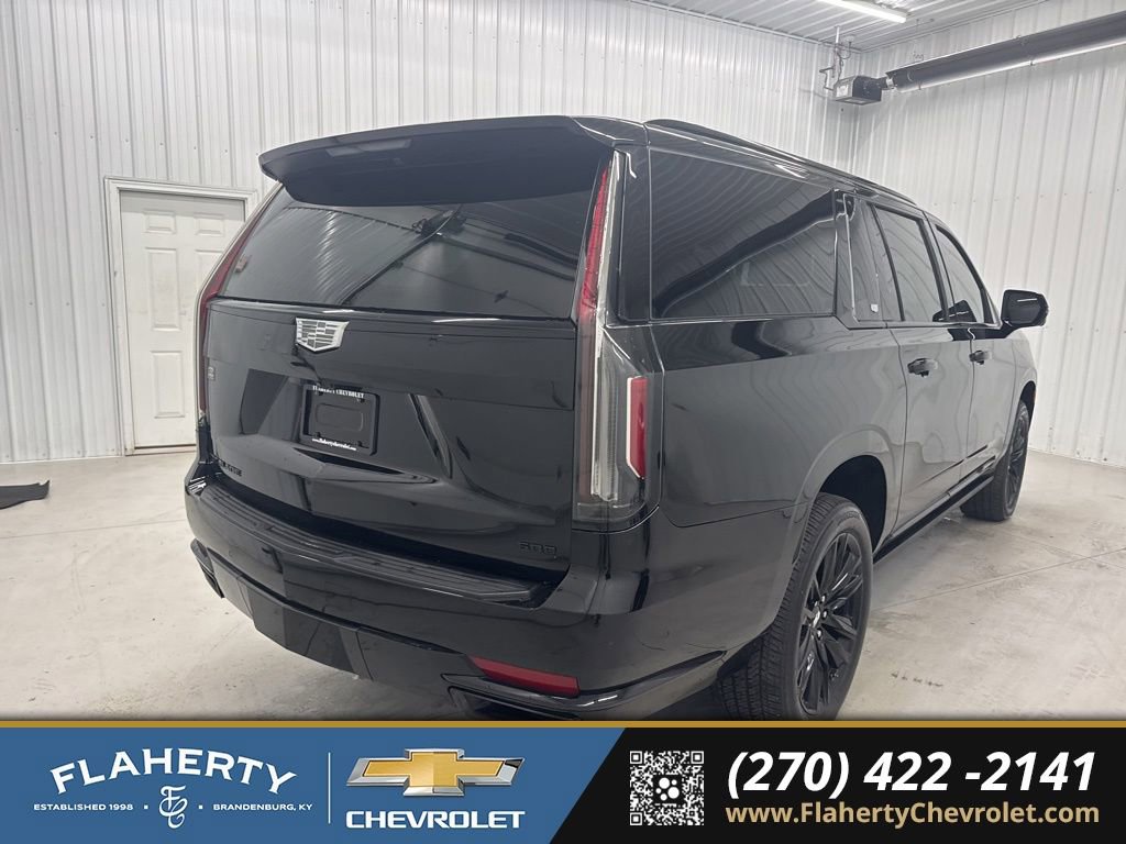 Used 2024 Cadillac Escalade ESV Sport w/ Touring Package image 3