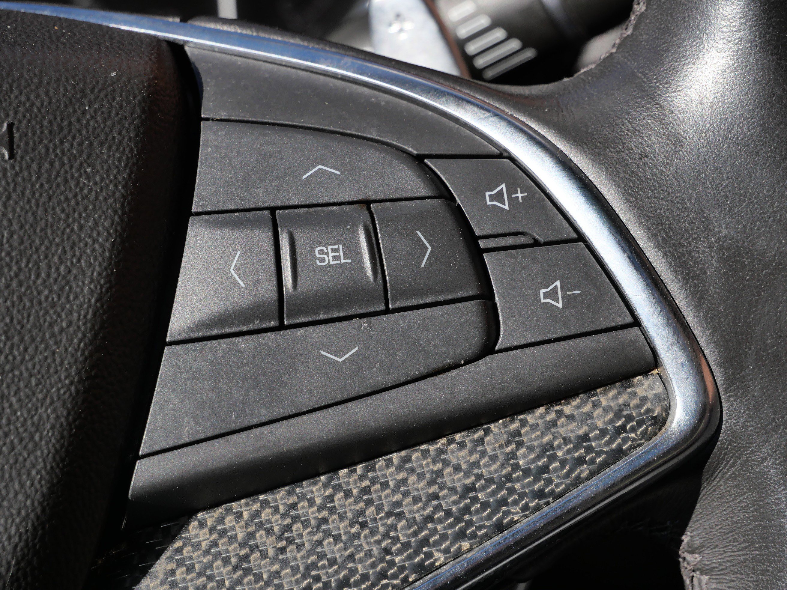 Used 2022 Cadillac XT5 Sportv w/ LPO, Floor Liner Package image 23