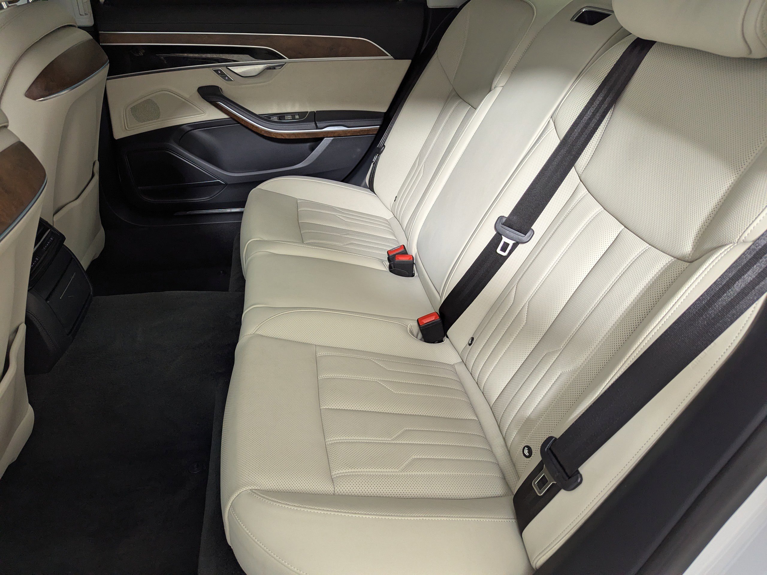 Certified 2023 Audi A8 L 3.0T AWD/4WD image 26