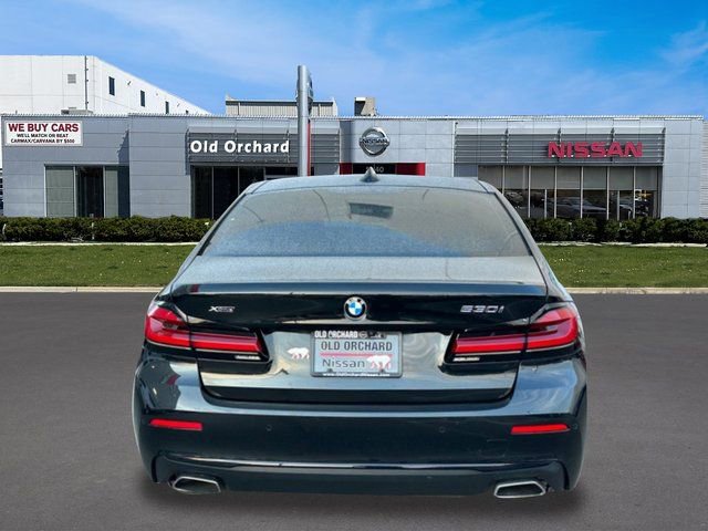 Used 2022 BMW 530i xDrive w/ Convenience Package image 5