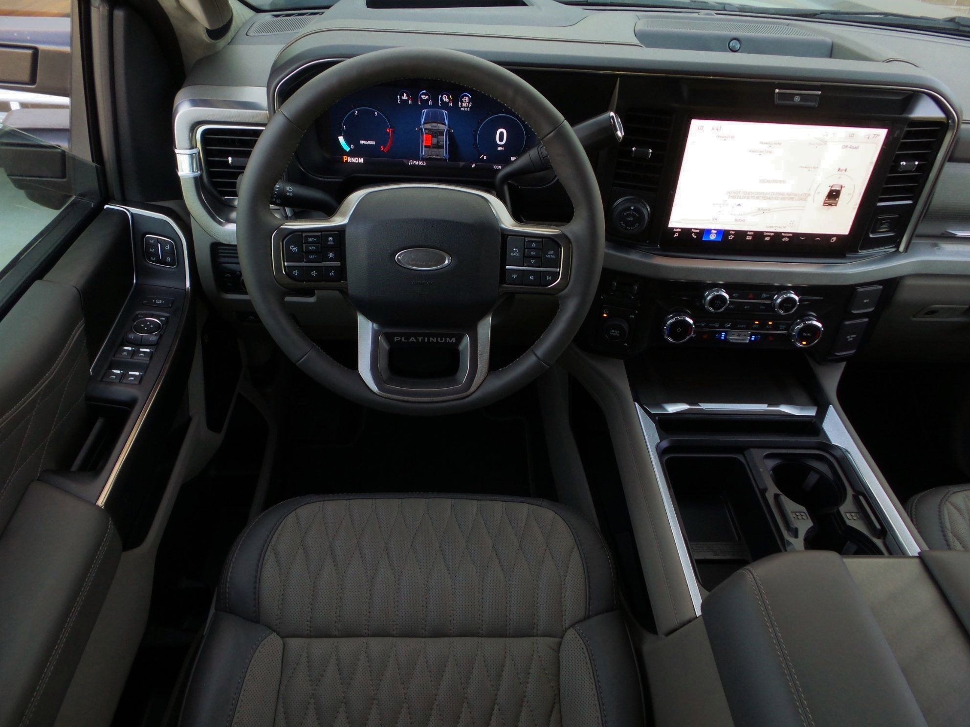 Used 2026 Ford F450 Platinum w/ Platinum Plus Package image 19