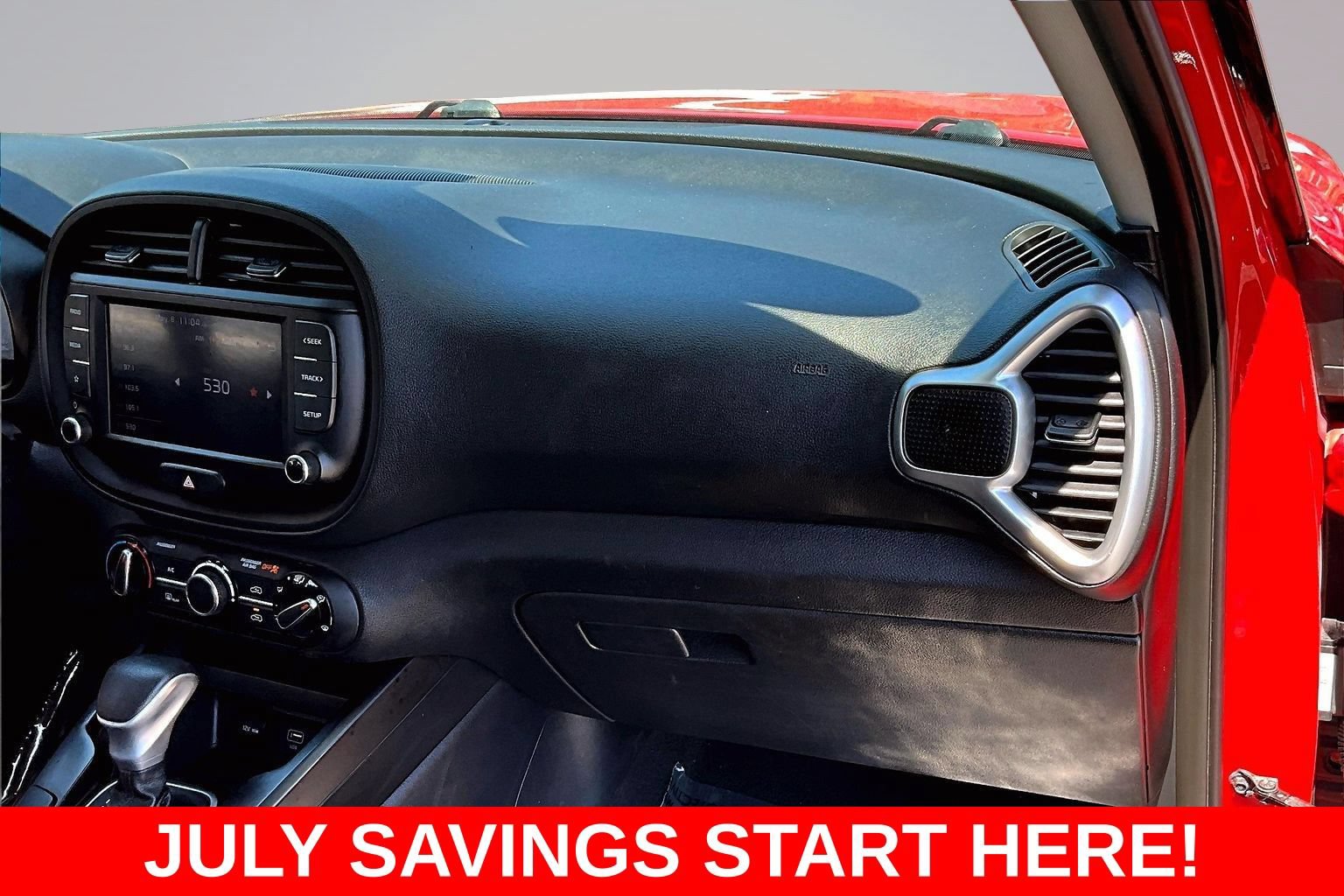 Used 2023 Kia Soul LX w/ LX Technology Package FWD image 31