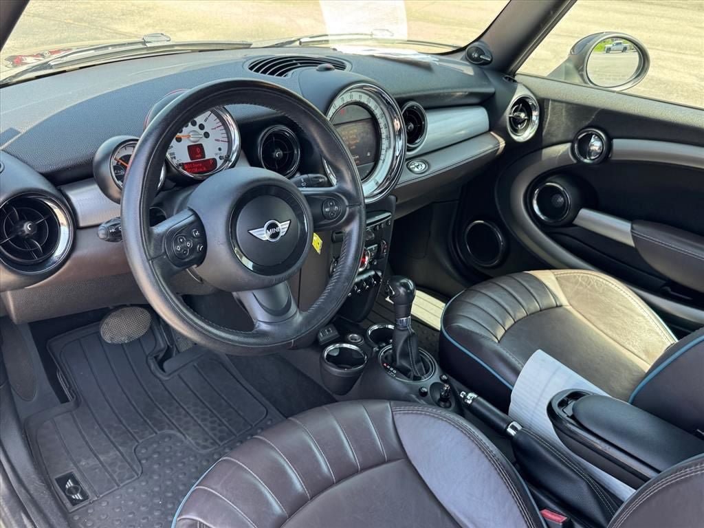 Used 2014 MINI Cooper Convertible FWD image 15