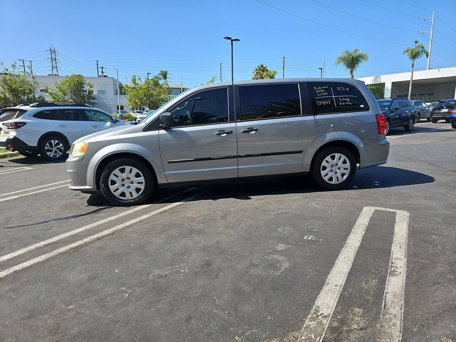 Used 2013 Dodge Grand Caravan American Value Package FWD image 4