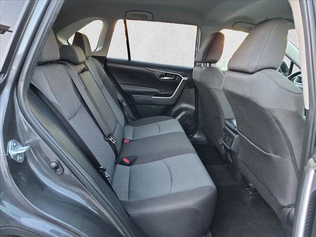 Certified 2025 Toyota RAV4 XLE FWD image 19