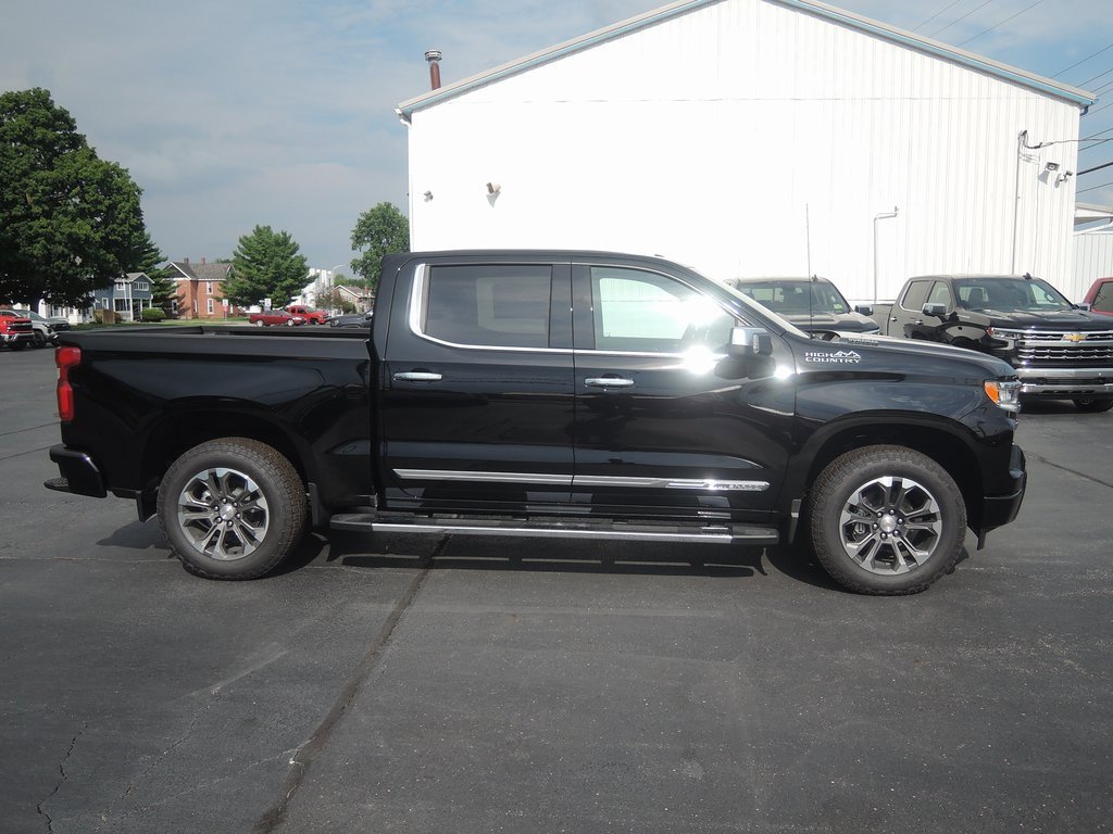 New 2025 Chevrolet Silverado 1500 High Country w/ Technology Package image 2