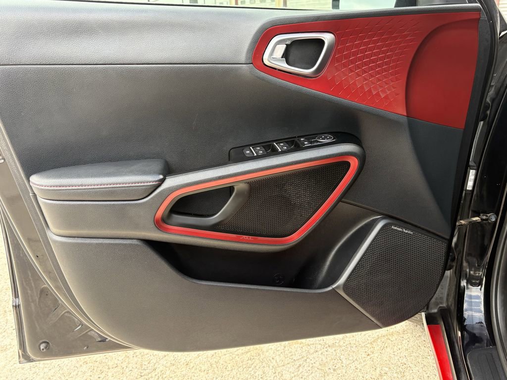 Used 2020 Kia Soul GT-Line Turbo image 10