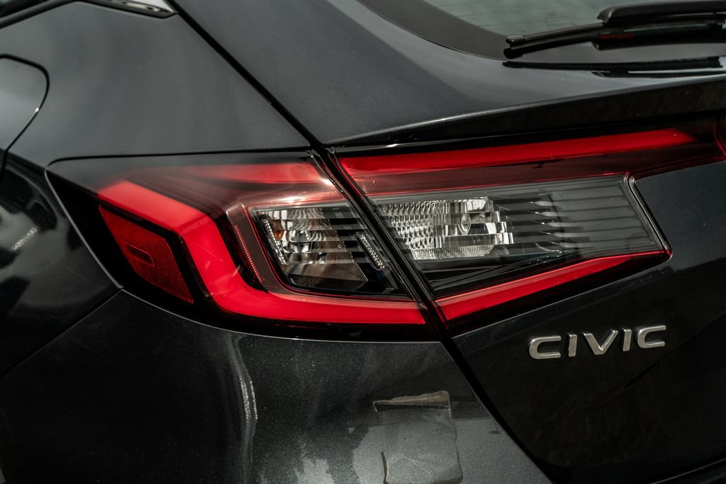 Used 2023 Honda Civic Sport Touring image 7
