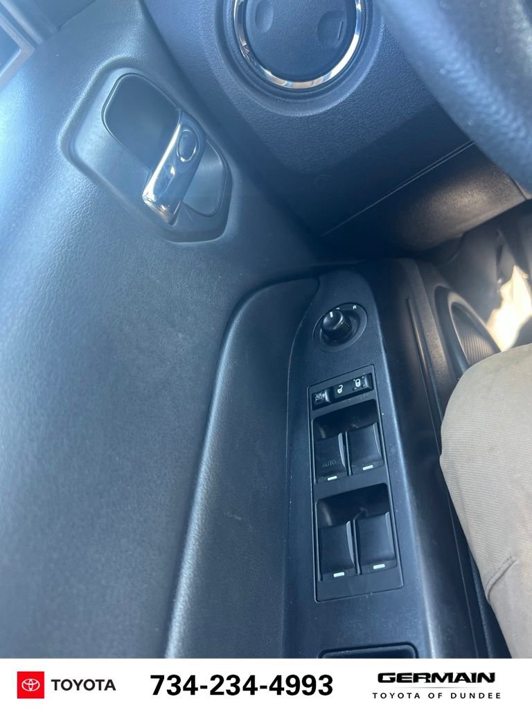Used 2017 Jeep Patriot Sport w/ Power Value Group FWD image 25