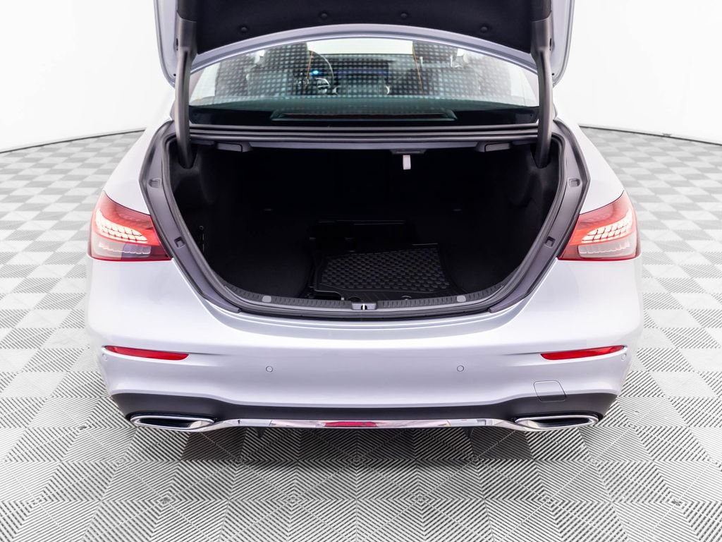 Used 2023 Mercedes-Benz E 450 4MATIC Sedan image 36