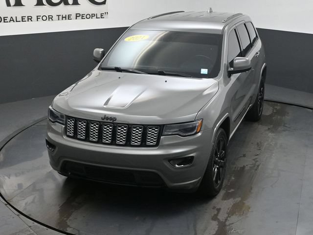 Used 2021 Jeep Grand Cherokee Laredo AWD/4WD image 45