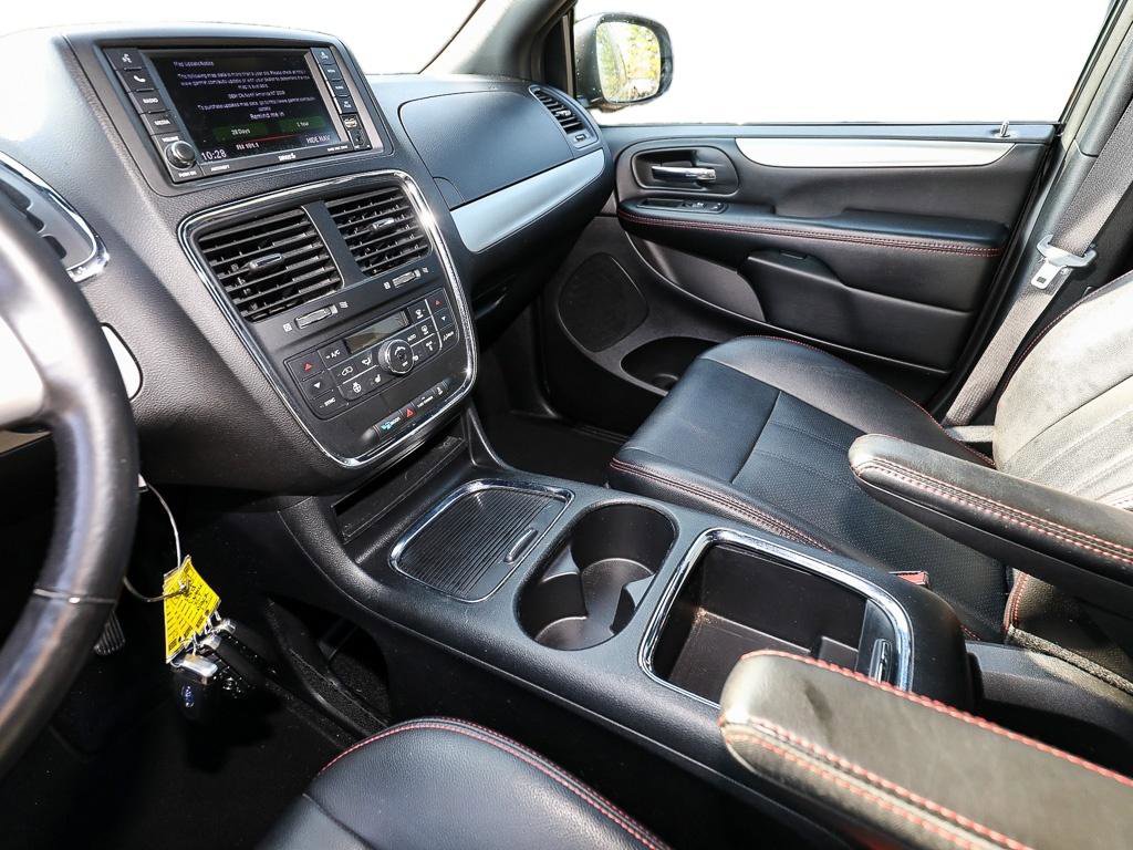 Used 2019 Dodge Grand Caravan GT image 19