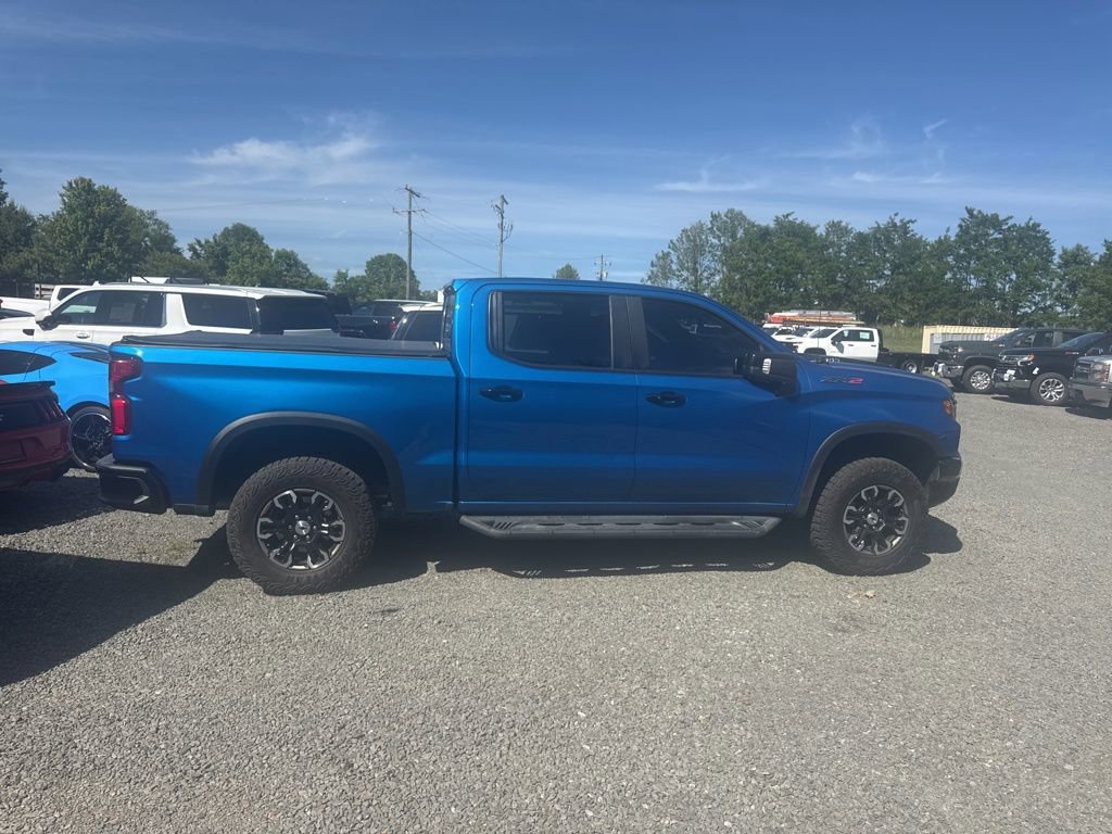 Used 2022 Chevrolet Silverado 1500 ZR2 w/ Technology Package AWD/4WD image 8
