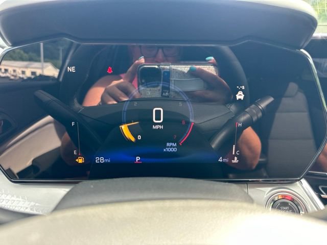 New 2026 Chevrolet Trax LT w/ LT Convenience Package FWD image 11