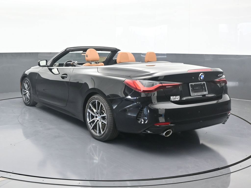 Used 2024 BMW 430i Convertible image 4