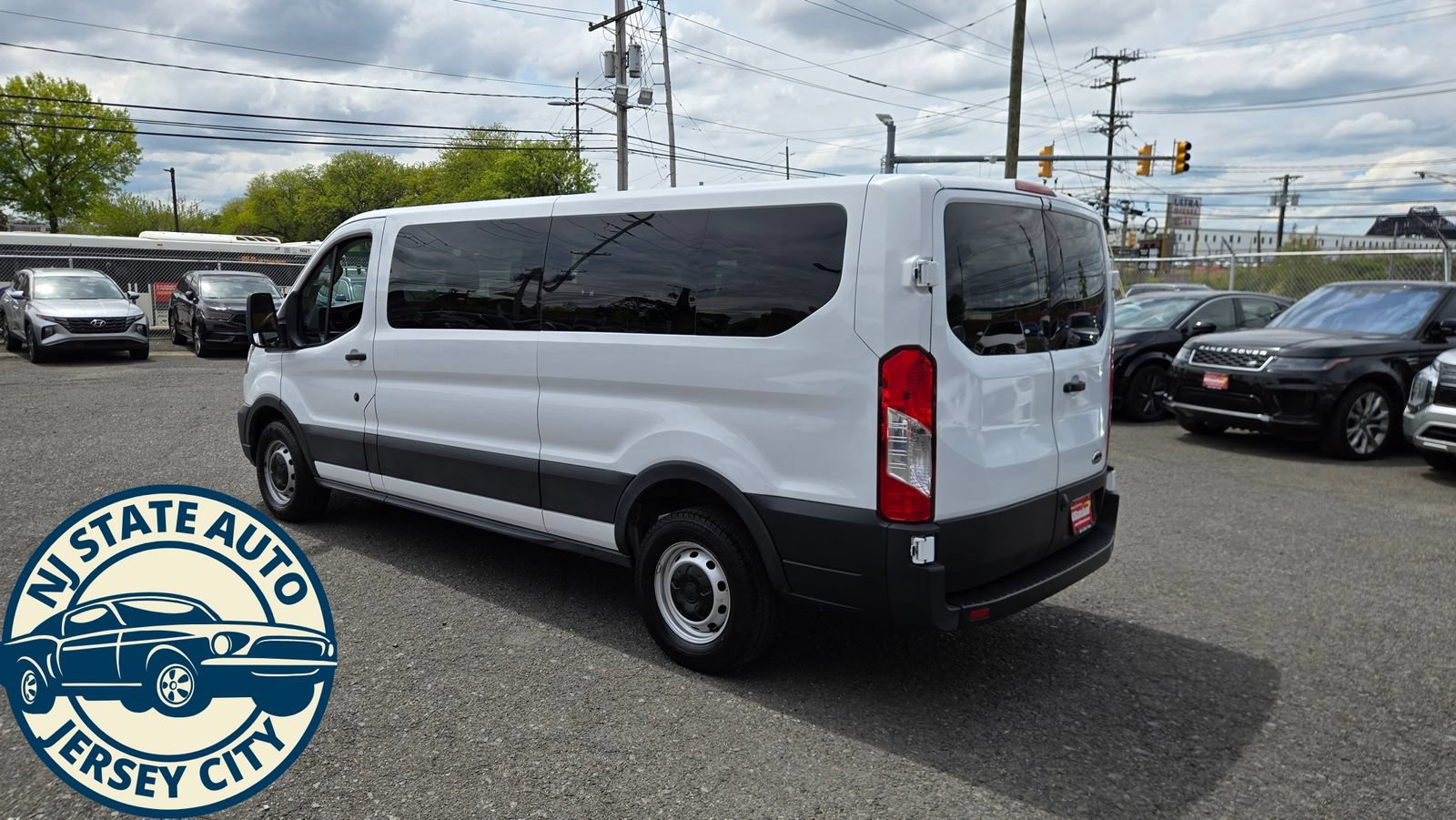 Used 2021 Ford Transit 350 XL RWD image 5